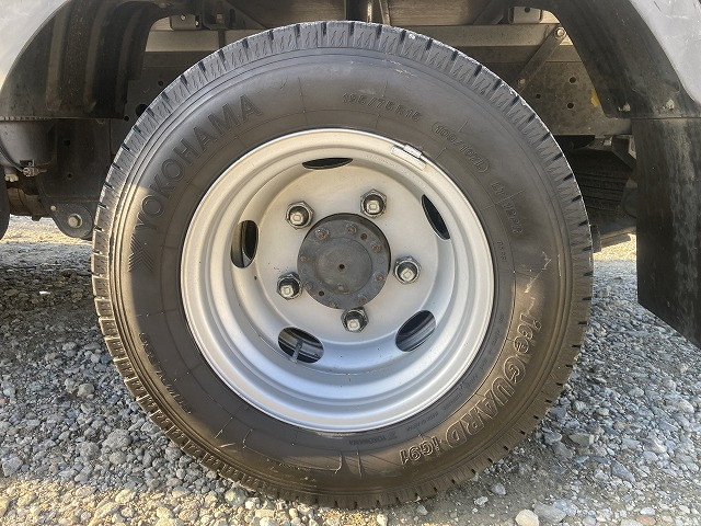 日野 デュトロ 小型 Wキャブ 2RG-XZU605M(96635) 42枚目