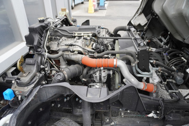 三菱ふそう キャンター 小型 アルミウィング 2RG-FEB50(96636) 17枚目