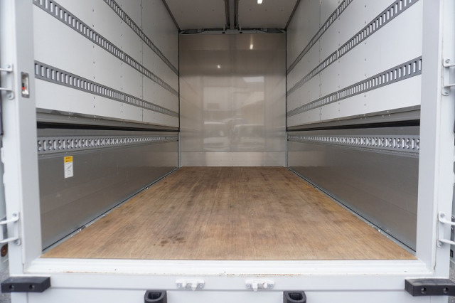 三菱ふそう キャンター 小型 アルミウィング 2RG-FEB50(96636) 22枚目