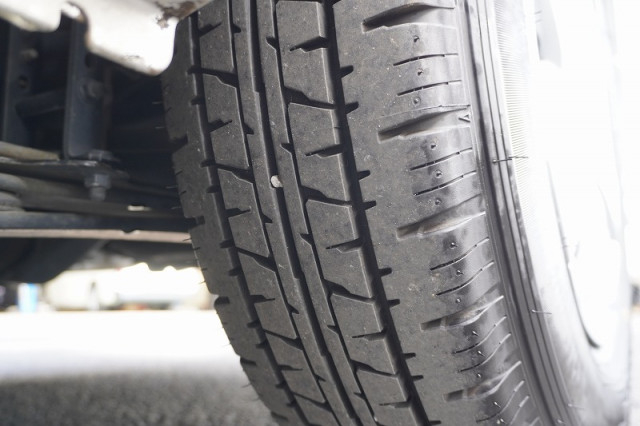 トヨタ ハイエース 小型 ライトバン CBF-TRH200K(96637) 11枚目