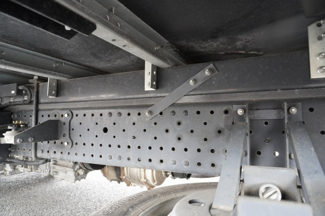 いすゞ エルフ 小型 アルミバン TPG-NPR85AN(96638) 13枚目