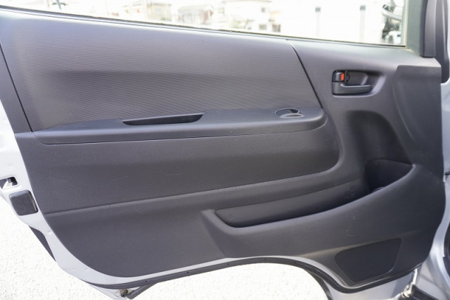 トヨタ ハイエース 小型 ライトバン CBF-TRH200K(96637) 42枚目