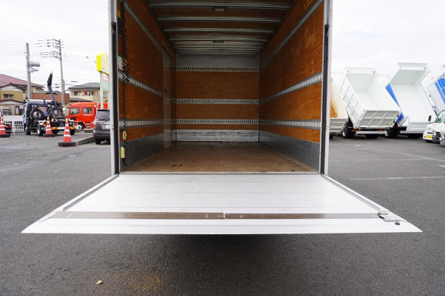 いすゞ エルフ 小型 アルミバン TPG-NPR85AN(96638) 27枚目