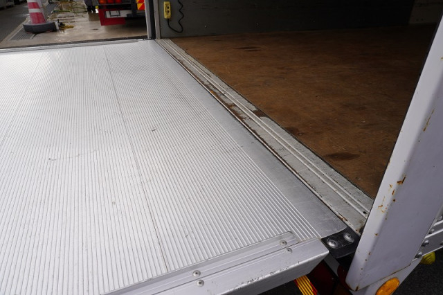 いすゞ エルフ 小型 アルミバン TPG-NPR85AN(96638) 28枚目