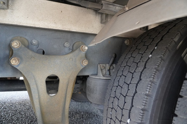 いすゞ フォワード 中型 アルミウィング TKG-FRR90T2(96640) 12枚目