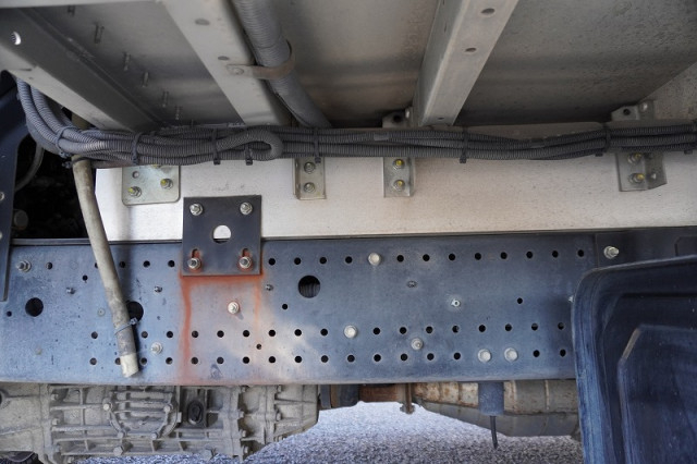 いすゞ フォワード 中型 アルミウィング TKG-FRR90T2(96640) 13枚目