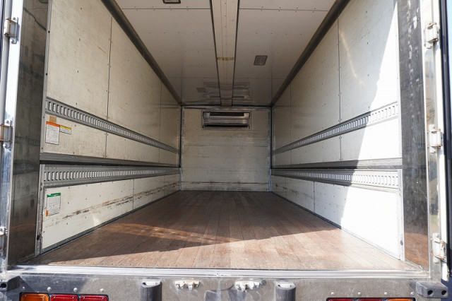 いすゞ フォワード 中型 アルミウィング TKG-FRR90T2(96640) 23枚目