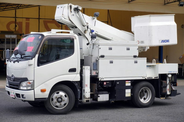 日野 デュトロ 小型 高所作業車 TKG-XZU600X(96642) 1枚目