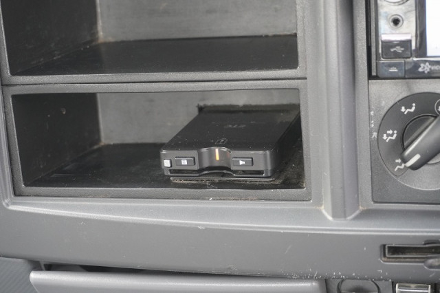 いすゞ エルフ 小型 車載専用車 SKG-NPR85YN(96641) 35枚目