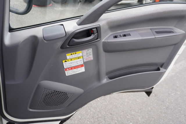 いすゞ エルフ 小型 車載専用車 SKG-NPR85YN(96641) 37枚目