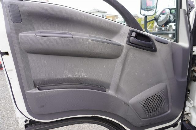 いすゞ エルフ 小型 車載専用車 SKG-NPR85YN(96641) 42枚目