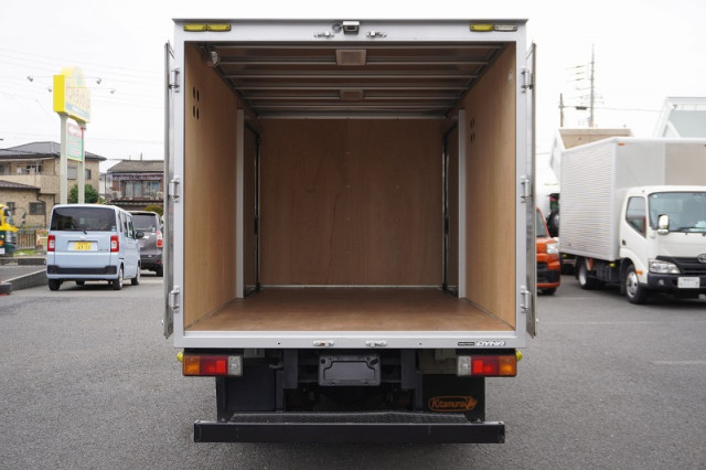 トヨタ ダイナ 小型 アルミバン TKG-XZU605(96644) 19枚目