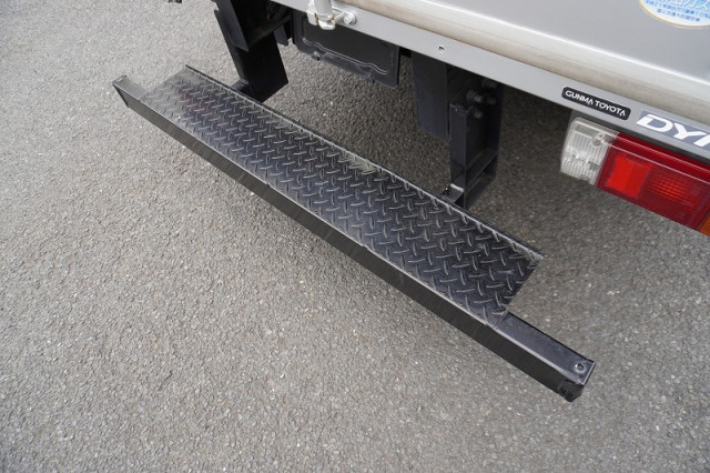 トヨタ ダイナ 小型 アルミバン TKG-XZU605(96644) 25枚目