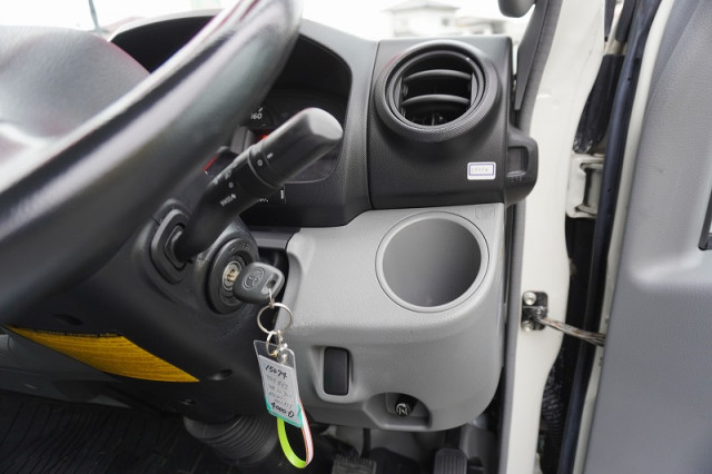 トヨタ ダイナ 小型 アルミバン TKG-XZU605(96644) 32枚目