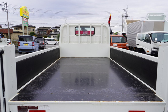 トヨタ ダイナ 小型 平ボディ TKG-XZU605(96647) 19枚目