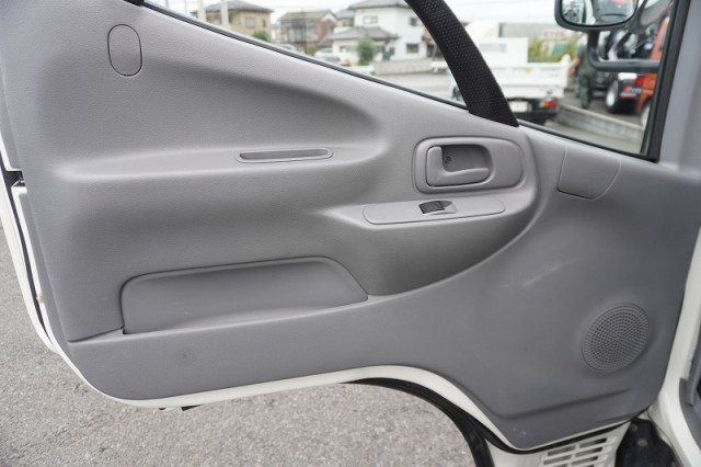 トヨタ ダイナ 小型 平ボディ TKG-XZU605(96647) 38枚目