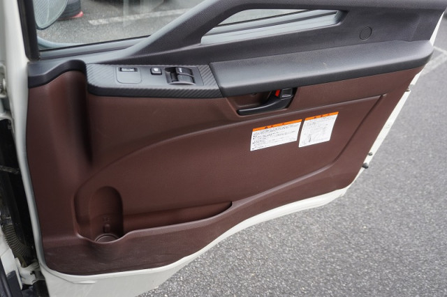 日野 レンジャー 中型 クレーン付き 2KG-FD2ABA(96652) 37枚目