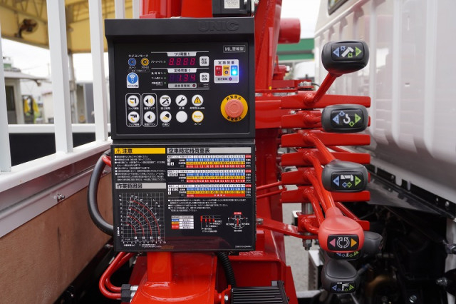 三菱ふそう キャンター 小型 クレーン付き 2PG-FEB80(96657) 28枚目