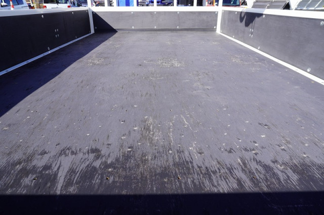 三菱ふそう キャンター 小型 クレーン付き 2PG-FEB80(96658) 16枚目