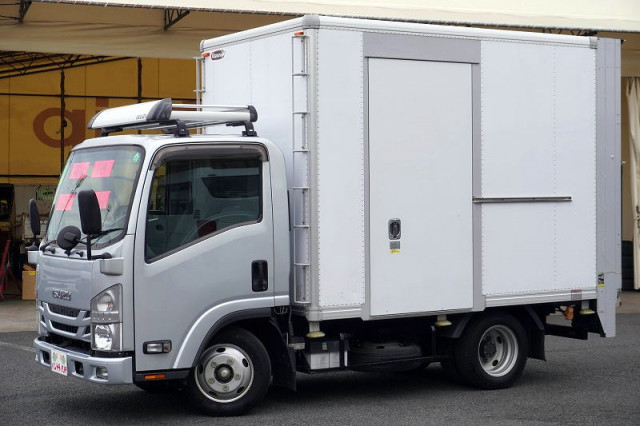 Isuzu elf Small Aluminium box body 2RG-NMR88AN(96659) 1枚目