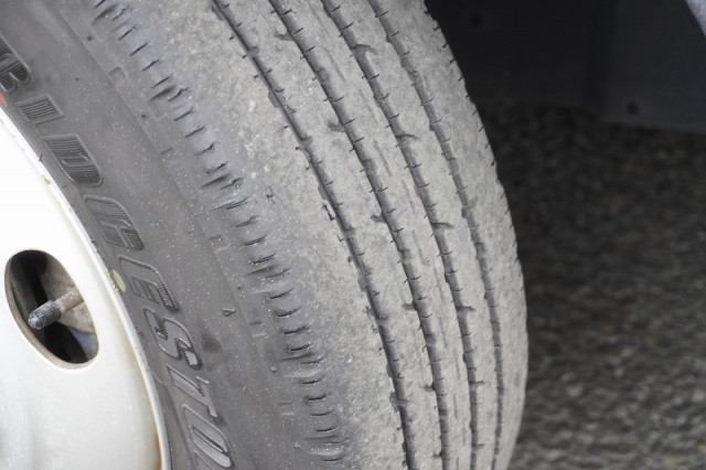 Isuzu elf Small Aluminium box body 2RG-NMR88AN(96659) 10枚目