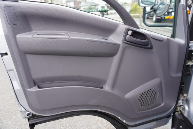 Isuzu elf Small Aluminium box body 2RG-NMR88AN(96659) 45枚目