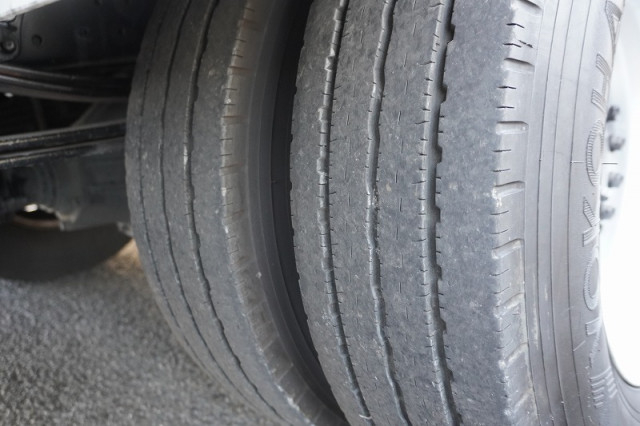 Hino dutro Small Freezer box_body 2RG-XZU712M(96660) 11枚目