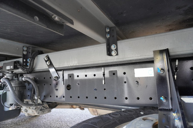 Hino dutro Small Freezer box_body 2RG-XZU712M(96660) 13枚目