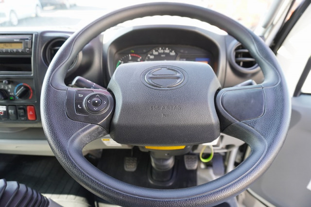 Hino dutro Small Freezer box_body 2RG-XZU712M(96660) 36枚目