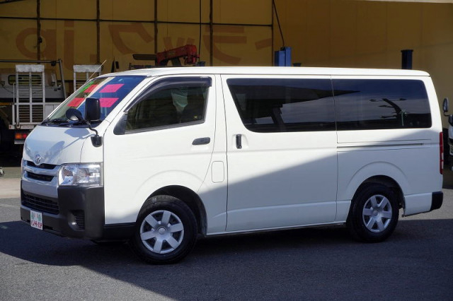 Toyota Small Light van CBF-TRH200V(96661) 1枚目