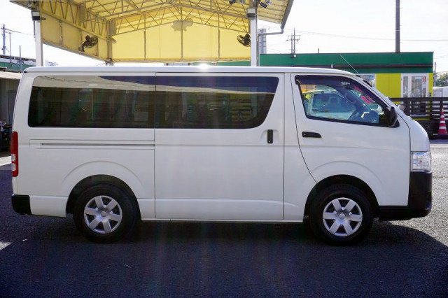 Toyota Small Light van CBF-TRH200V(96661) 5枚目
