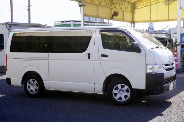 Toyota Small Light van CBF-TRH200V(96661) 6枚目