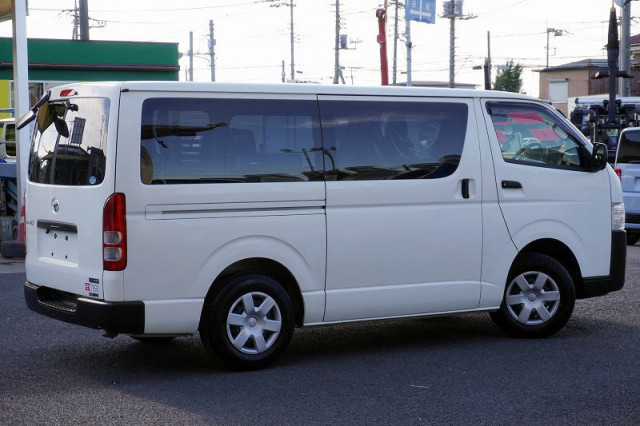 Toyota Small Light van CBF-TRH200V(96661) 8枚目