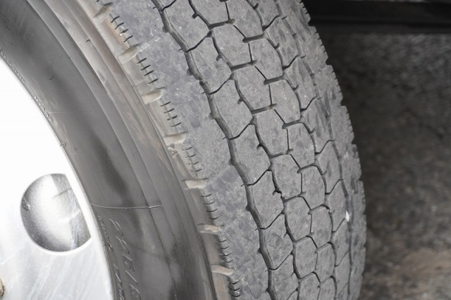 いすゞ フォワード 中型 アルミバン 2RG-FRR90S2(96662) 10枚目