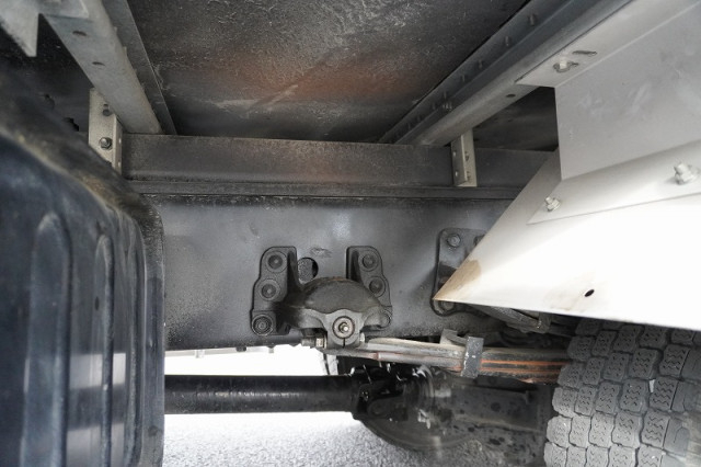 いすゞ フォワード 中型 アルミバン 2RG-FRR90S2(96662) 12枚目