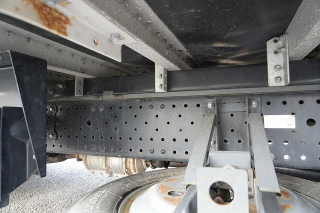 いすゞ エルフ 小型 アルミバン TPG-NNR85AN(96663) 13枚目