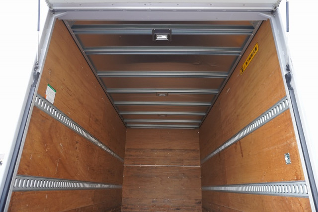 いすゞ エルフ 小型 アルミバン TPG-NNR85AN(96663) 21枚目