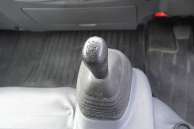 いすゞ エルフ 小型 アルミバン TPG-NNR85AN(96663) 32枚目