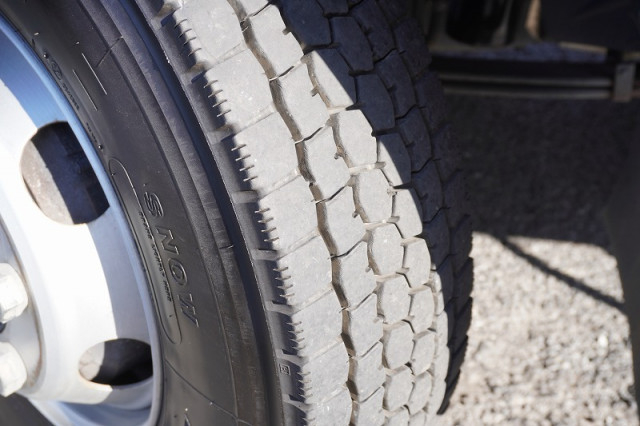 いすゞ フォワード 中型 アルミバン 2RG-FRR90S2(96664) 10枚目