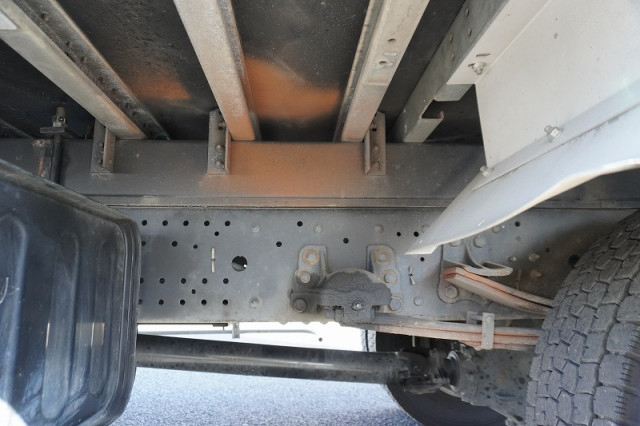 いすゞ フォワード 中型 アルミバン 2RG-FRR90S2(96664) 12枚目