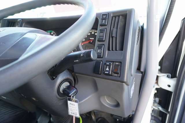 いすゞ フォワード 中型 アルミバン 2RG-FRR90S2(96664) 39枚目