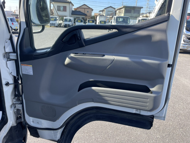 三菱ふそう キャンター 小型 Wキャブ TPG-FBA00(96689) 14枚目