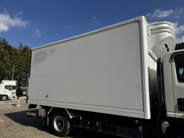 いすゞ エルフ 小型 冷凍冷蔵バン 2RG-NPR88YN(96690) 5枚目