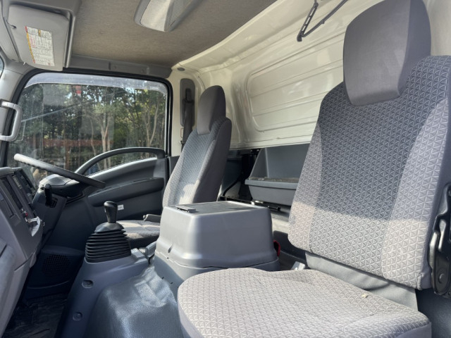 いすゞ エルフ 小型 冷凍冷蔵バン 2RG-NPR88YN(96690) 39枚目