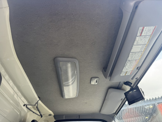 いすゞ エルフ 小型 冷凍冷蔵バン 2RG-NPR88YN(96690) 40枚目