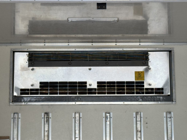 いすゞ エルフ 小型 冷凍冷蔵バン 2RG-NPR88YN(96692) 18枚目