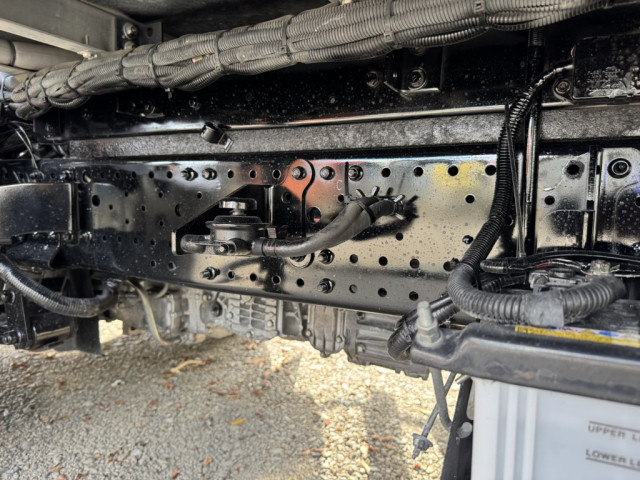 いすゞ エルフ 小型 冷凍冷蔵バン 2RG-NPR88YN(96692) 25枚目