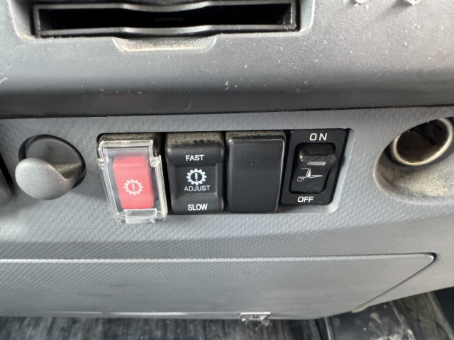 いすゞ エルフ 小型 冷凍冷蔵バン 2RG-NPR88YN(96692) 35枚目