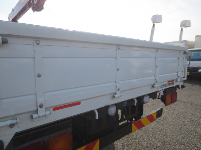 いすゞ フォワード 中型 クレーン付き 2PG-FRR90S1(96693) 18枚目