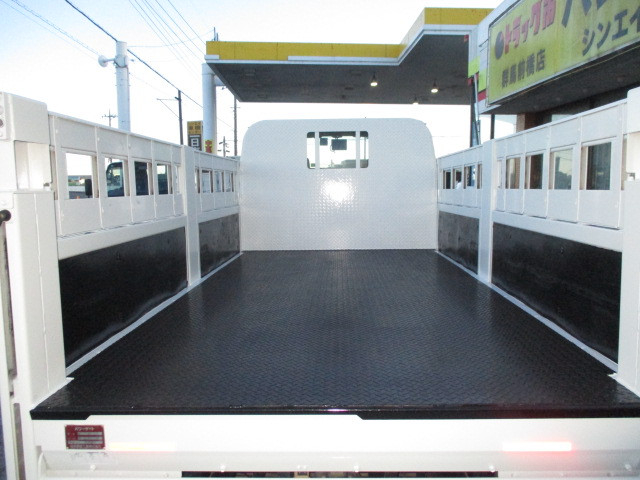 いすゞ エルフ 小型 平ボディ TRG-NKR85A(96695) 3枚目